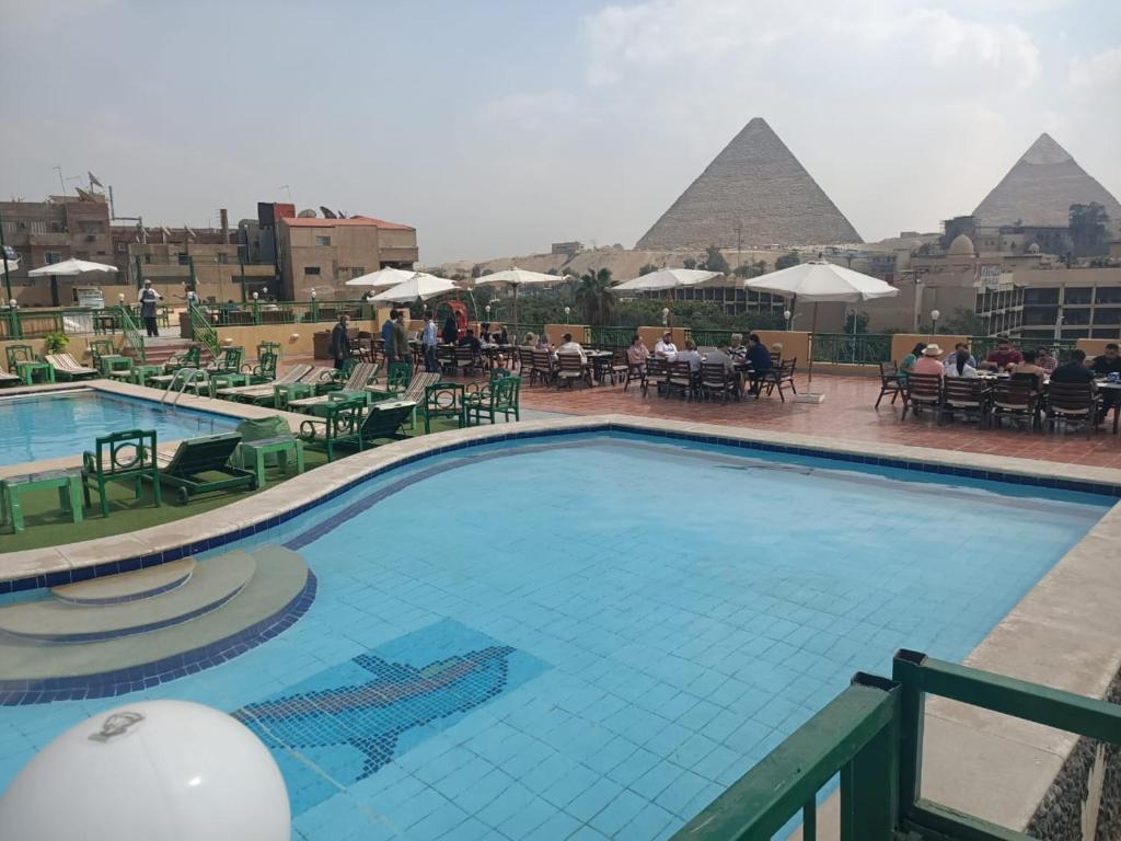 New Regency Pyramids View Hotel