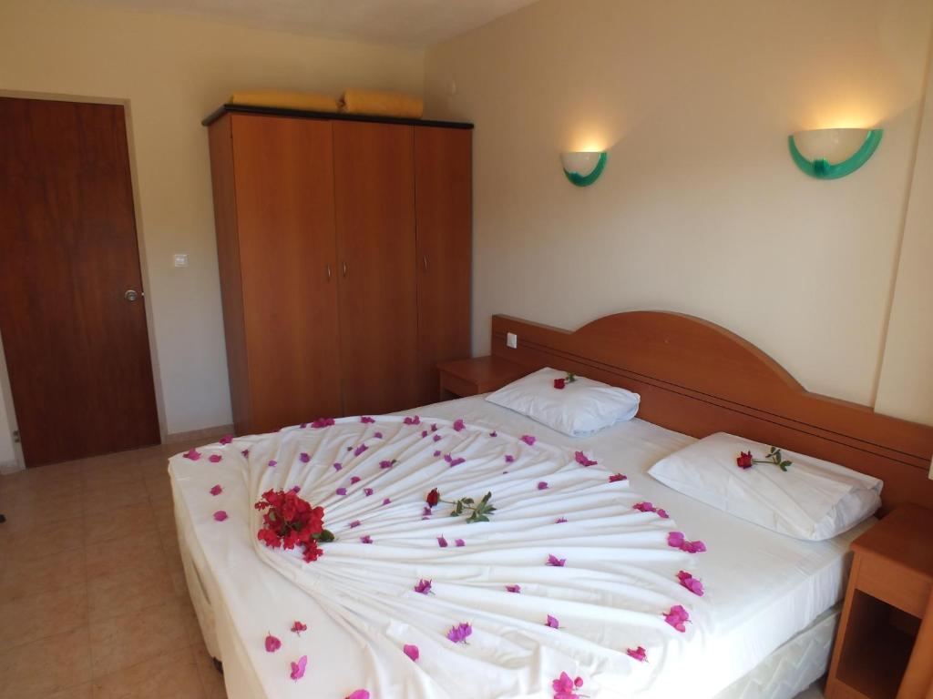 Tuntas Family Suites Kusadasi