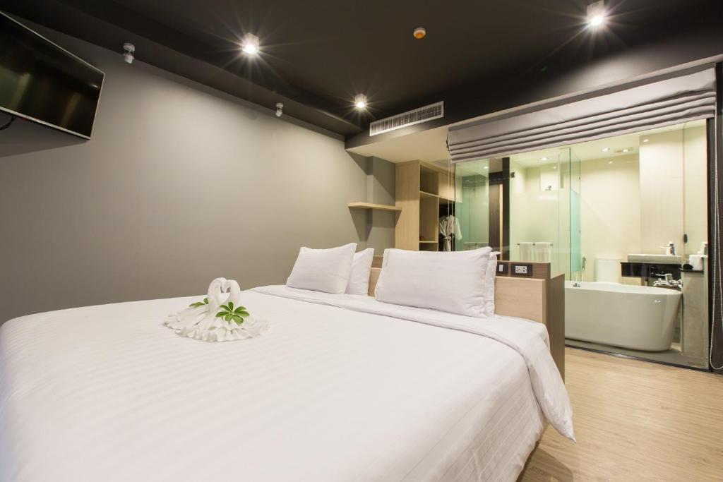 Maya Phuket Airport Hotel - SHA Extra Plus