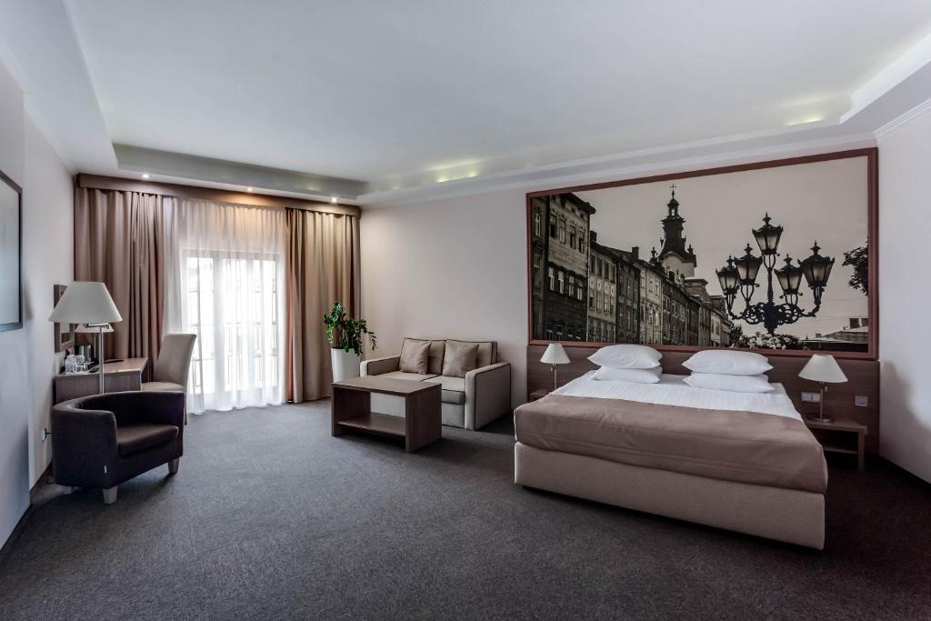 Rius Hotel Lviv