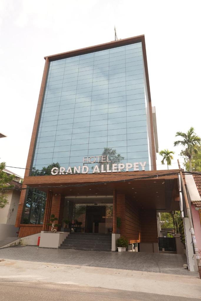 Hotel Grand Alleppey