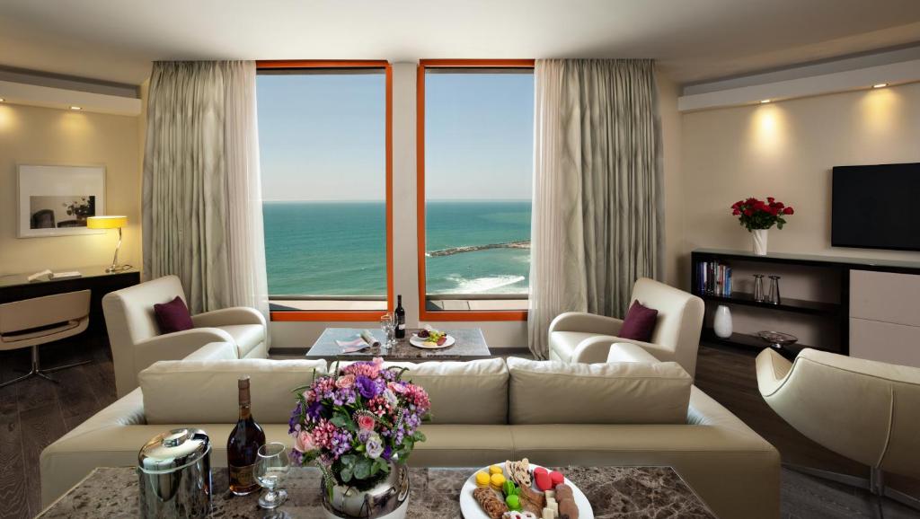 Carlton Tel Aviv Hotel – Luxury on the Beach