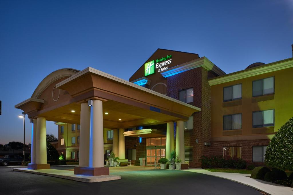 Holiday Inn Express Hotel & Suites Anniston/Oxford, an IHG Hotel