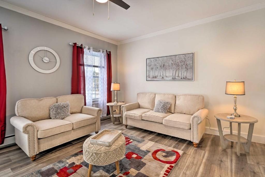 Dog-Friendly Downtown Auburn Vacation Rental!