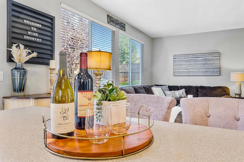 Brand New Listing – Windsor “Winetopia” Getaway