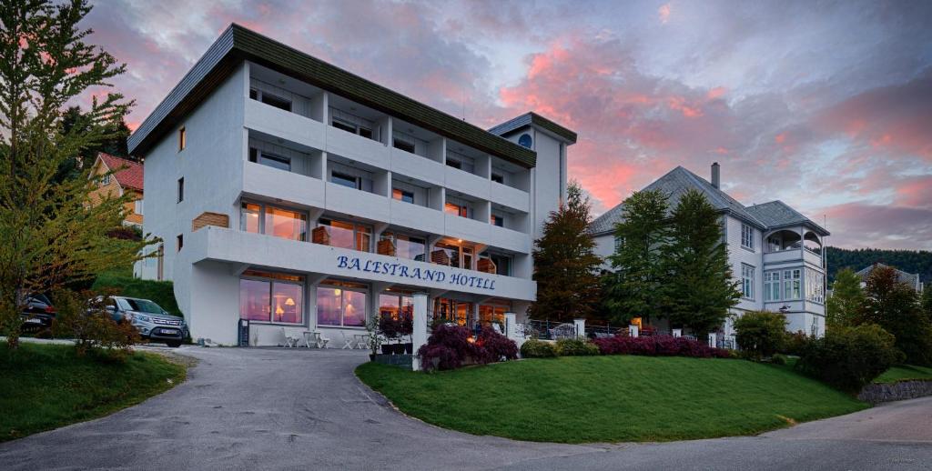 Balestrand Hotel